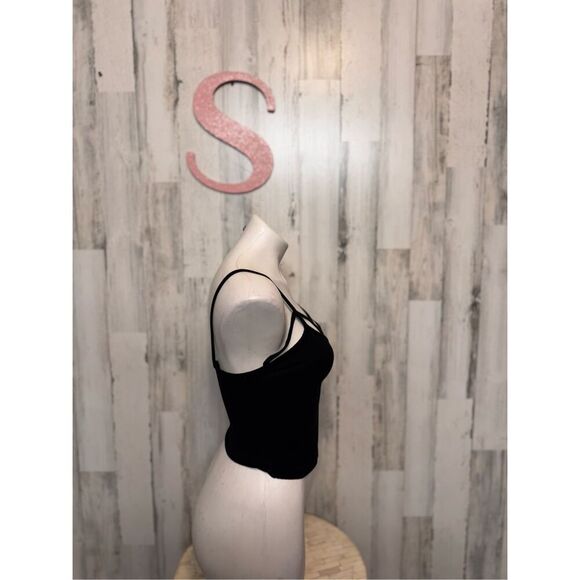 Black tank top size small - Picture 2 of 6